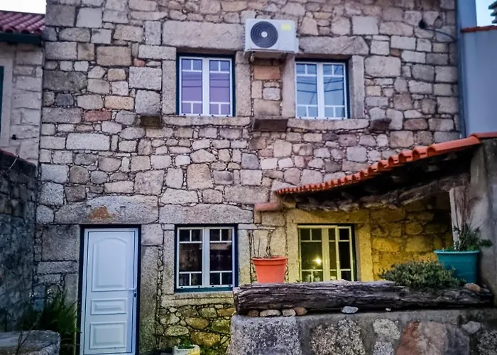 Casa Martins By Tear * Aldeia de João Pires